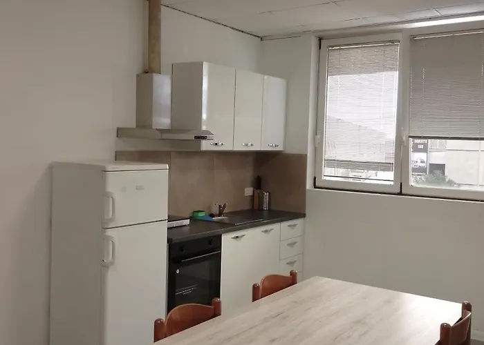 Fabris Per 4 Lavoratori * Villa Osti